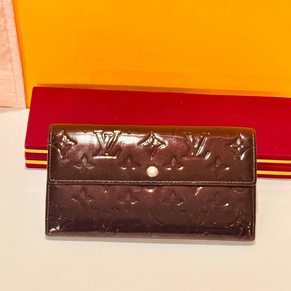Louis Vuitton Printed monogram Wallet - Picture 15 of 15